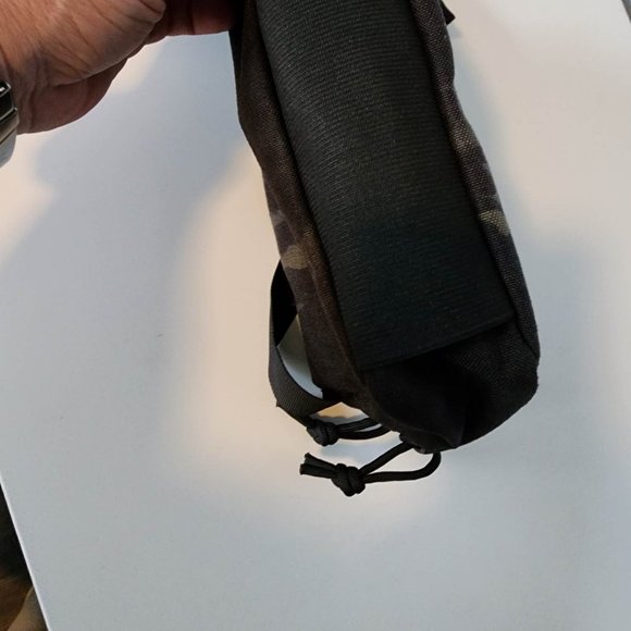 EUC Every Day Carry Fanny Pack by the Recycled Firefighter - Picture 4 of 6